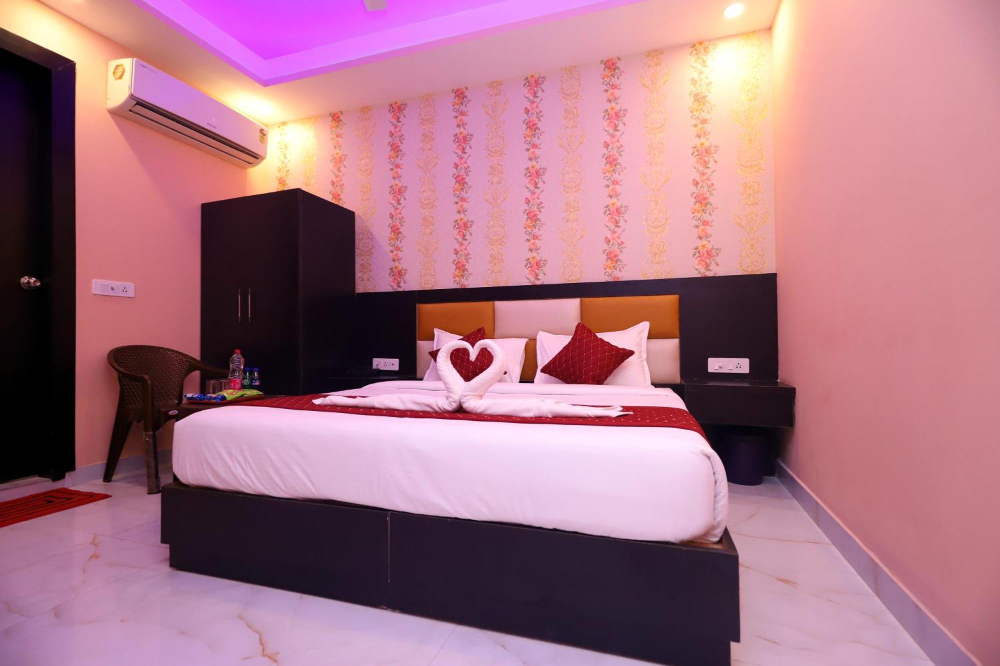 Suites Admiral Delhi Airport Νέο Δελχί Εξωτερικό φωτογραφία