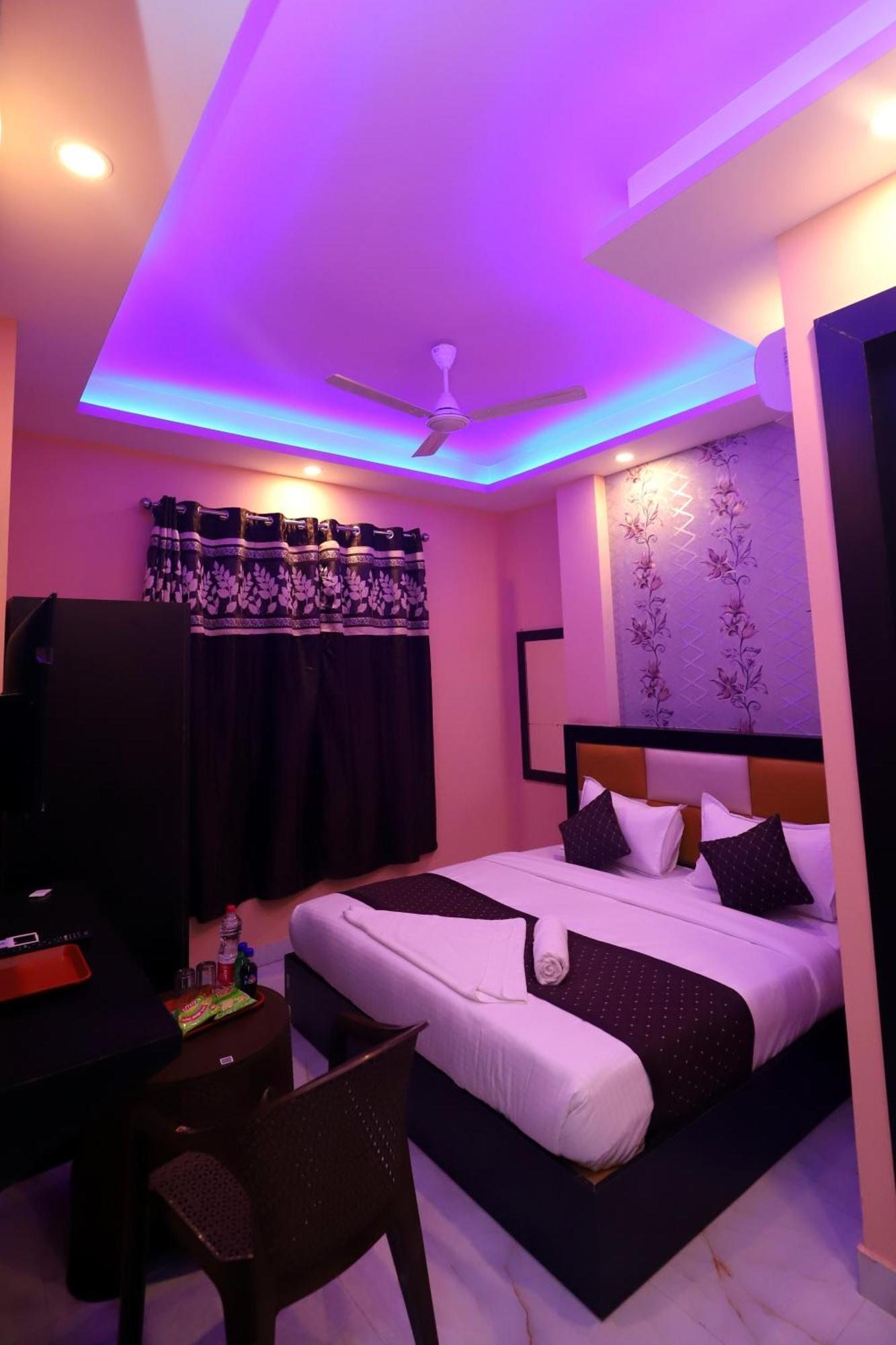 Suites Admiral Delhi Airport Νέο Δελχί Εξωτερικό φωτογραφία