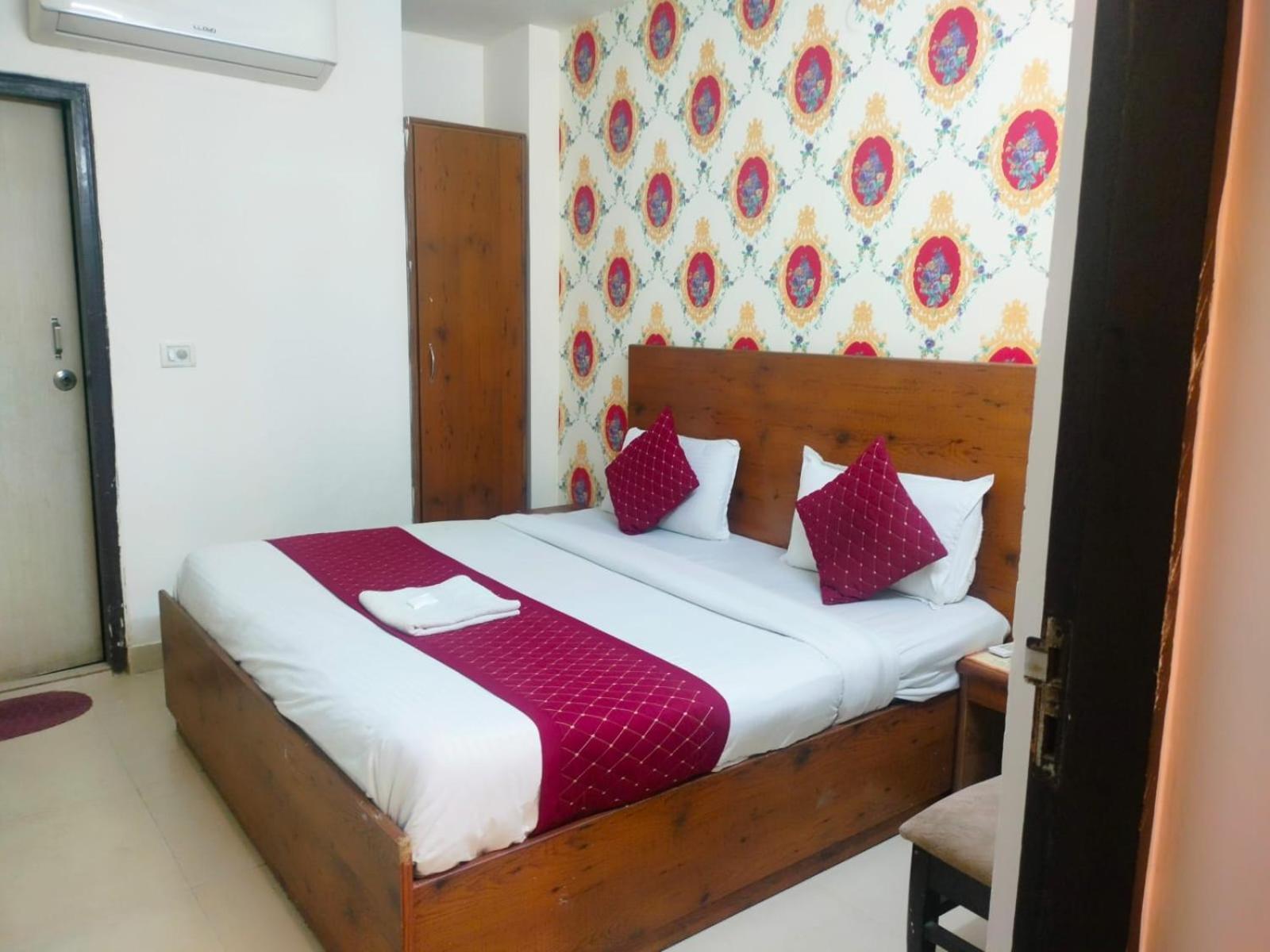 Suites Admiral Delhi Airport Νέο Δελχί Εξωτερικό φωτογραφία