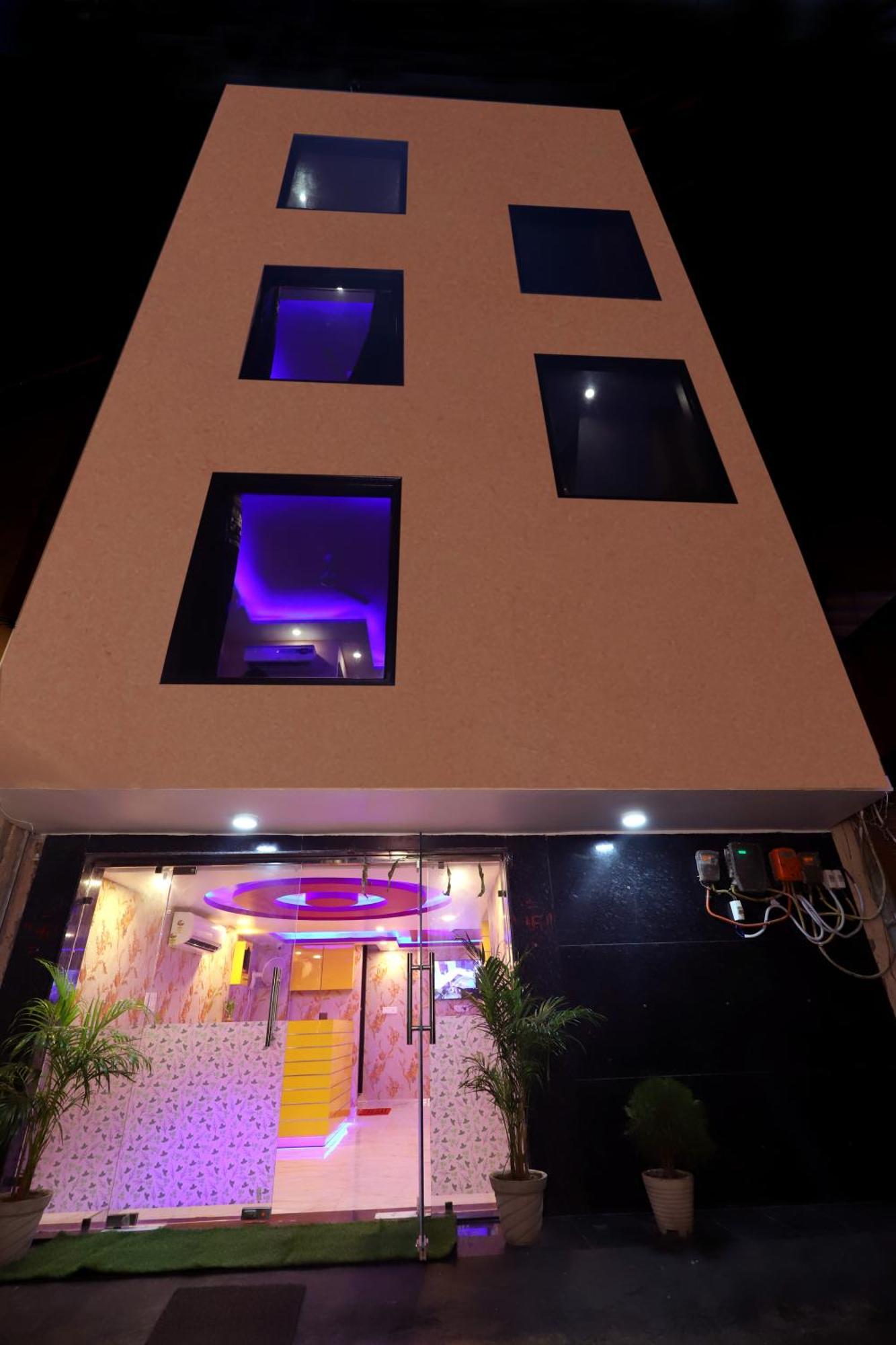 Suites Admiral Delhi Airport Νέο Δελχί Εξωτερικό φωτογραφία